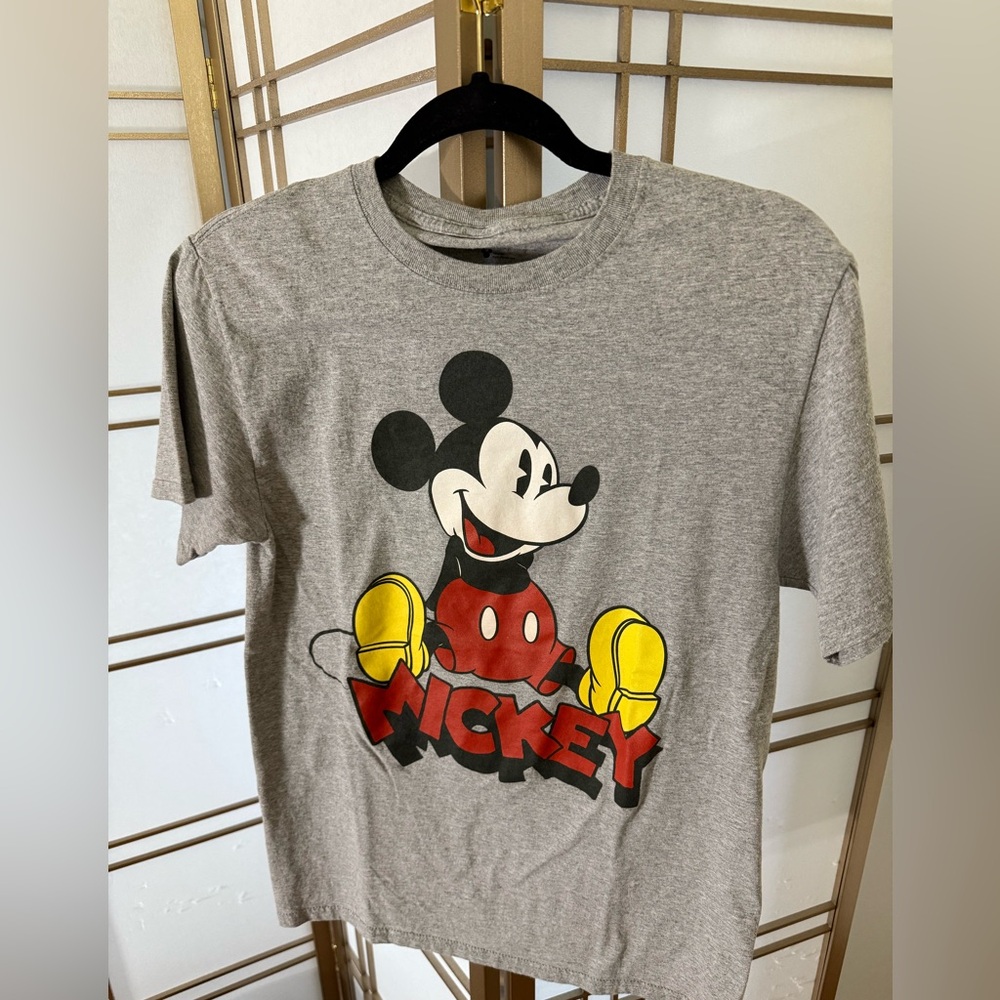 Authentic Disney Mickey Mouse Heather Gray Tee - Men’s Small